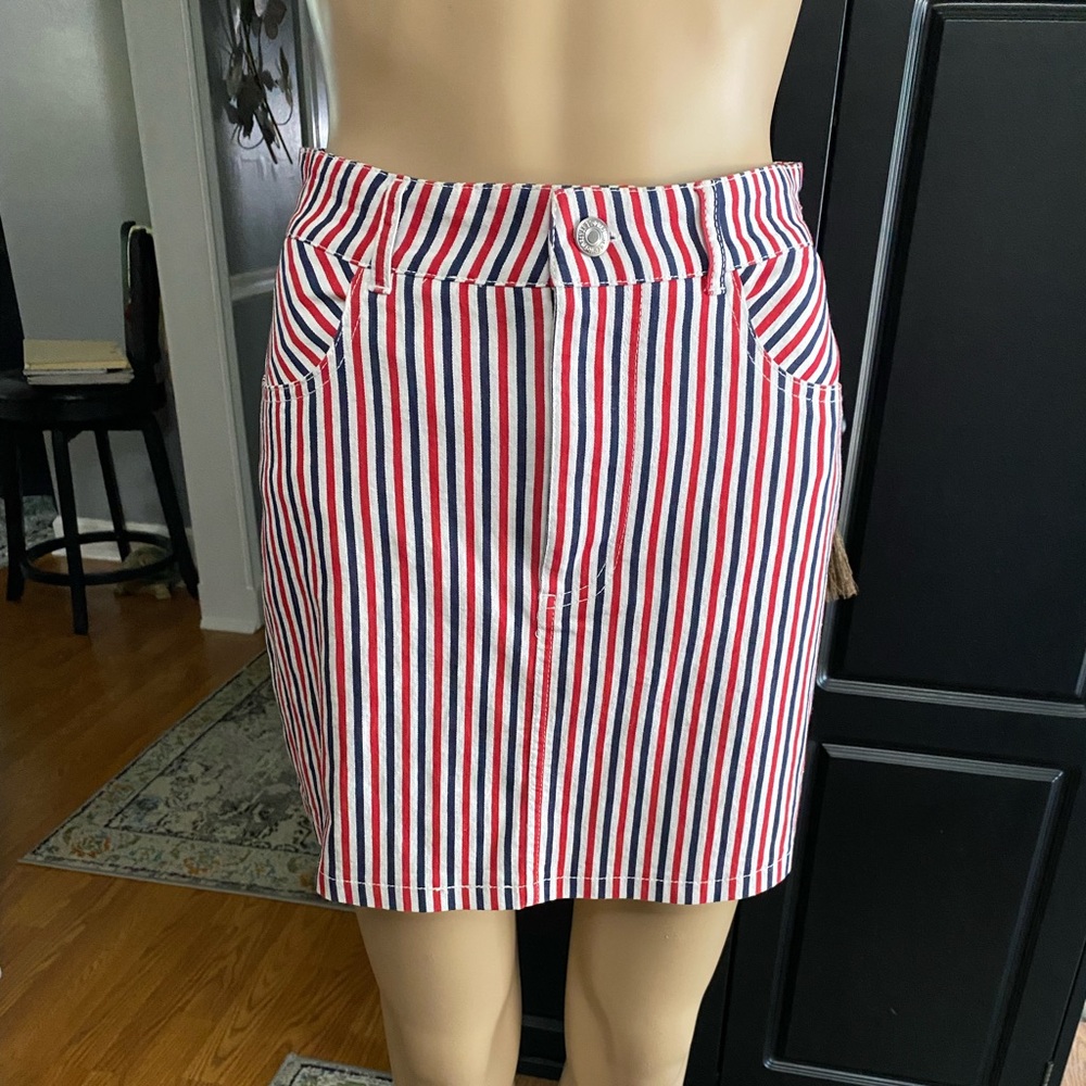 Forever 21‎ Skirt SZ SM